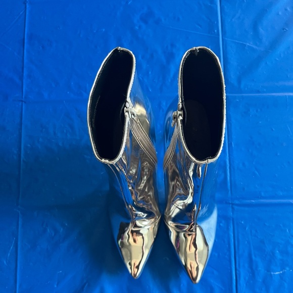 NWT silver stiletto ankle boots - Picture 9 of 13